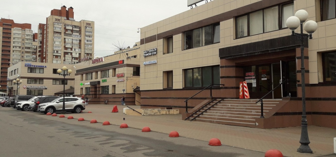 фасад дома, здание по адресу г Санкт-Петербург, Шлиссельбургский пр-кт, д 3
